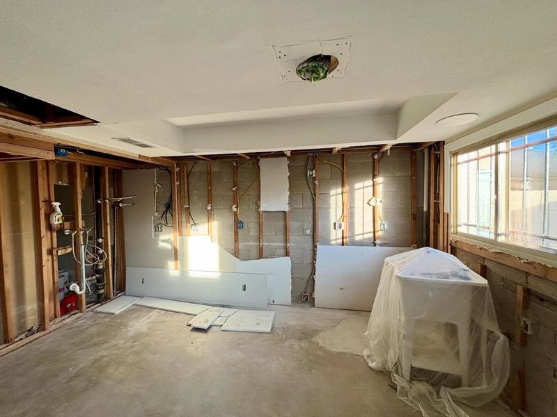 Interior outlet installations