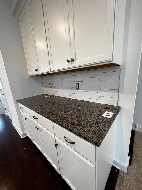 Kitchen Backsplash Installation