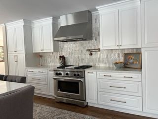 Kitchen and Cabinet Refinishing