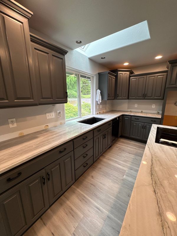 Kitchen and Cabinet Refinishing