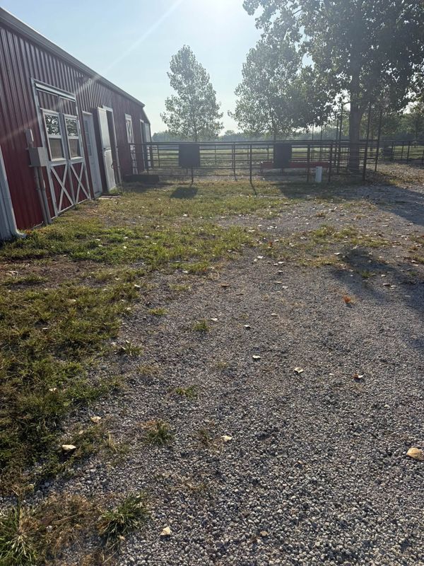 Farm & Garden