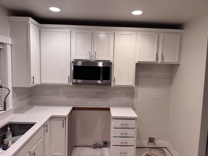 Kitchen and Cabinet Refinishing gallery