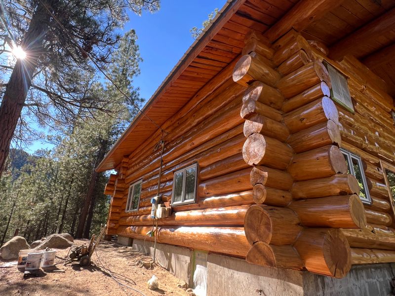 Log Home Staining in Montana