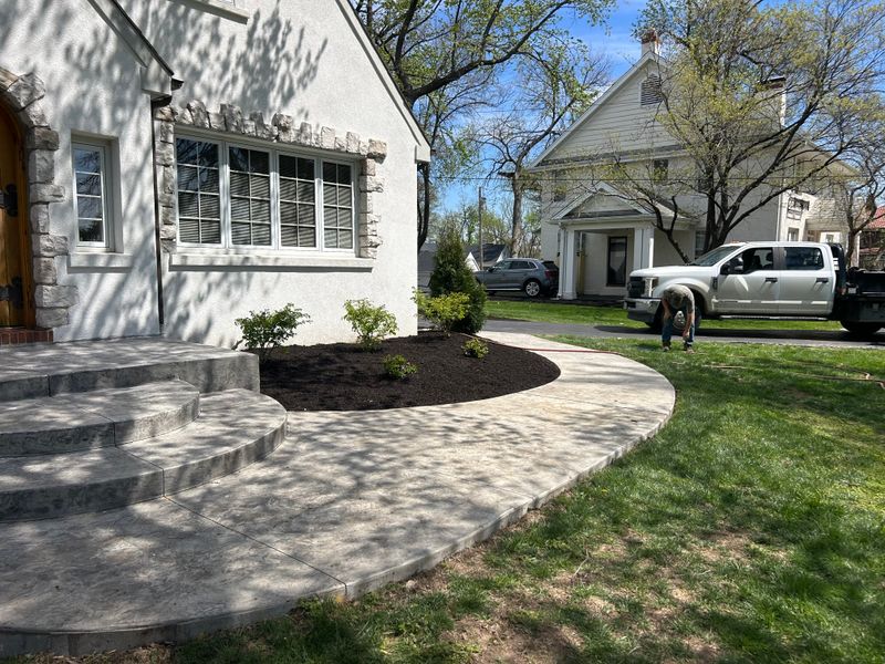 Mulch Installation