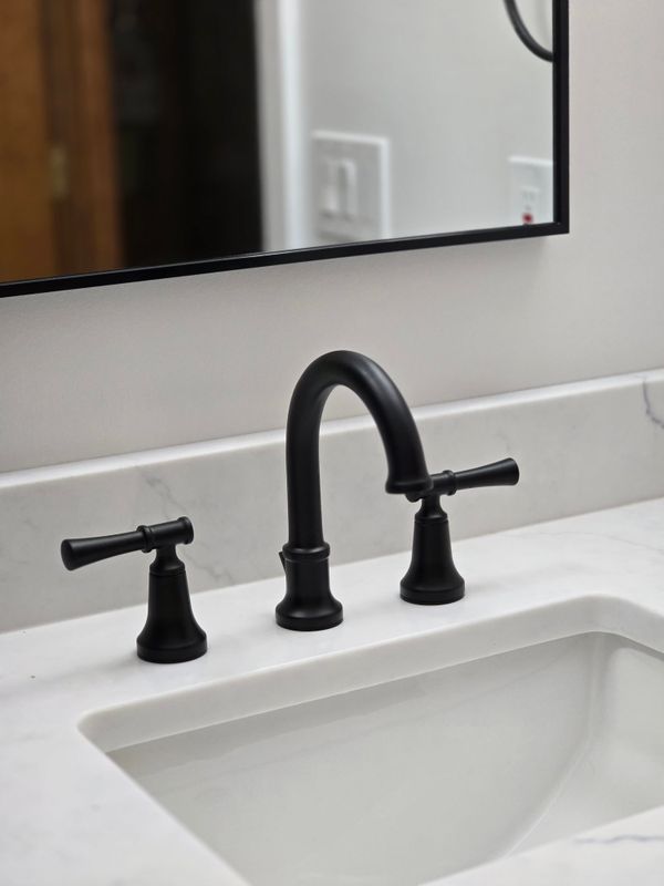 Dunlop - 3 Bathrooms 