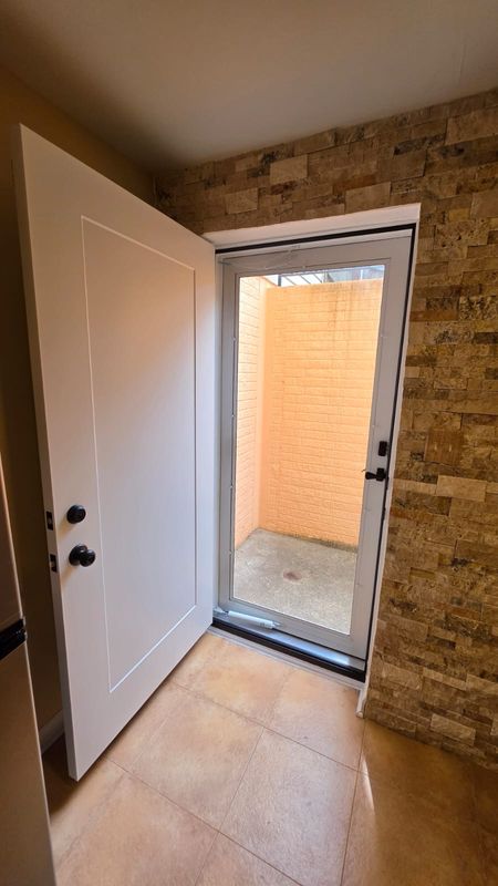 Door Replacement And Install