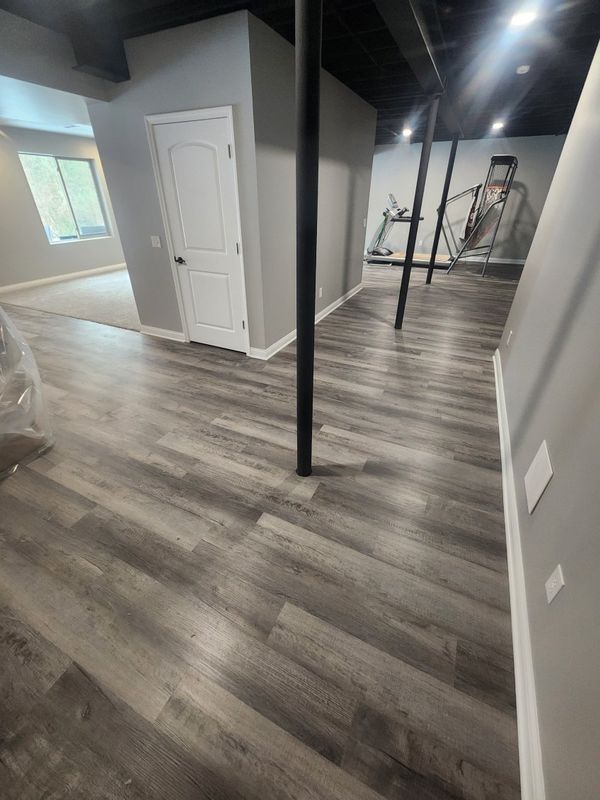 Vinyl flooring installations