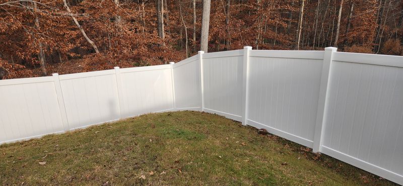Vinyl Privacy Fence - Charlotte, NC