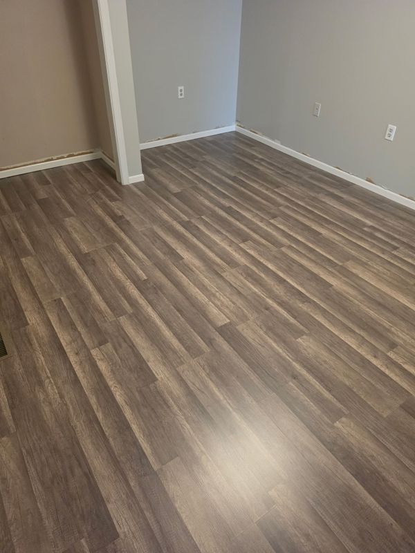 Vinyl and Laminate Flooring