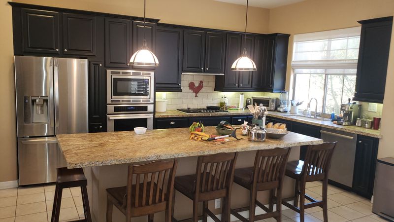 Kitchen Cabinet Repainting