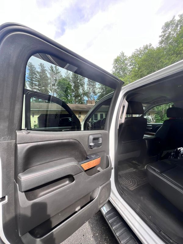 Auto Glass Repair Gallery