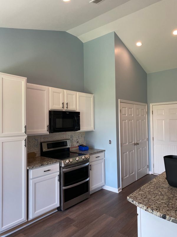 Kitchen and Cabinet Refinishing