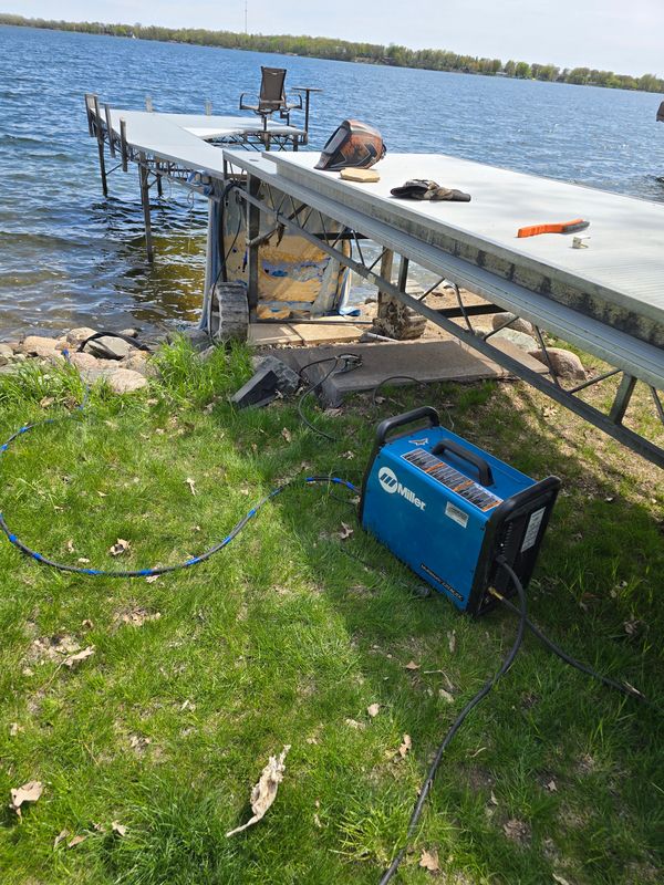 Dock & Boat Lift Repair