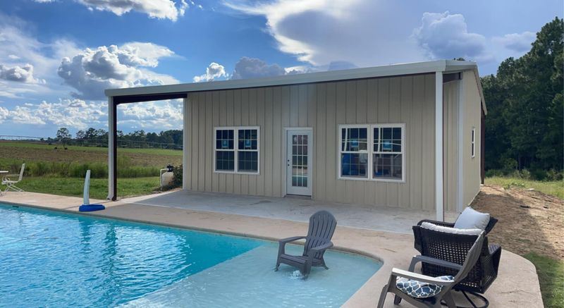 Barndominiums, Aircraft Hangers, & Equestrian Riding Arenas