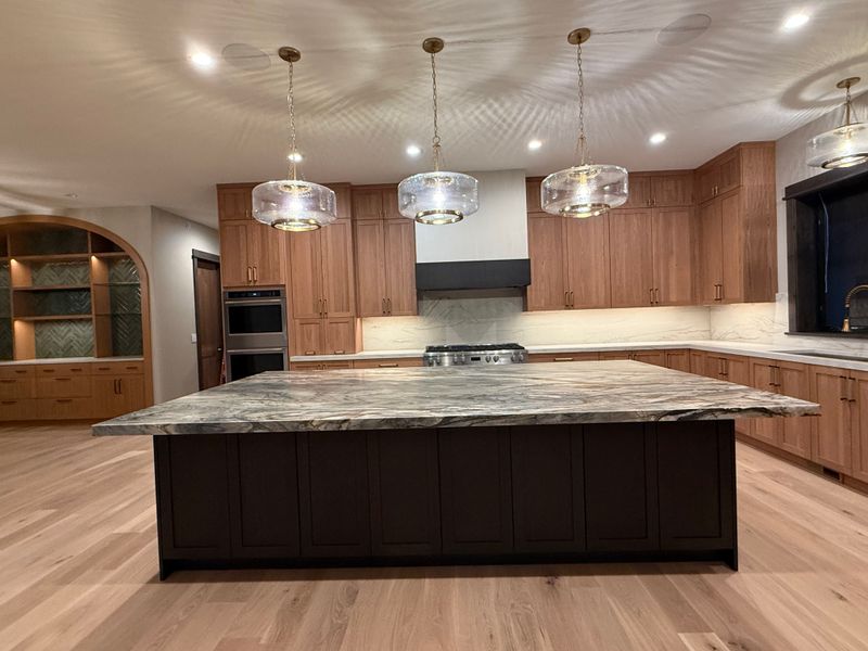 Kitchen and Cabinet Refinishing