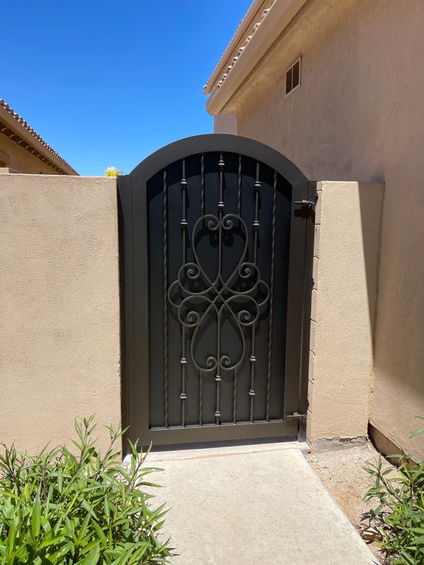 Man Gates
