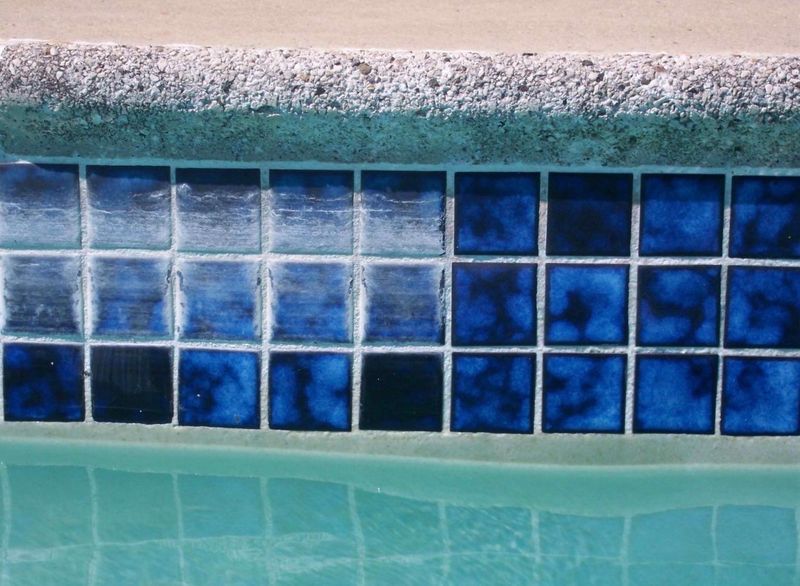 Pool Tile Cleaning
