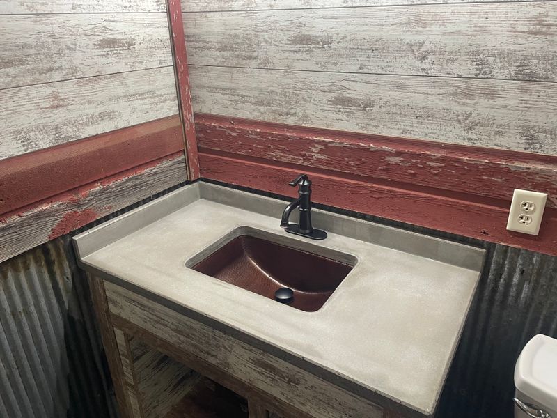 Concrete counter tops
