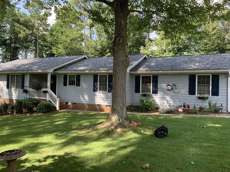 Milton Marvel: Elevating Curb Appeal with Expert Roofing by Wright Construction