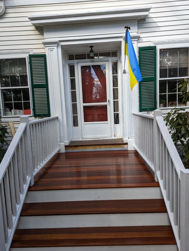 EXTERIOR CARPENTRY & DECKS (SELECT RENOVATIONS)