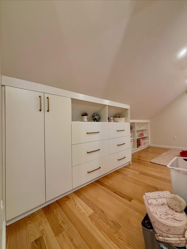 Built In Cabinets