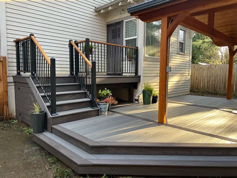 Deck & Patio Construction