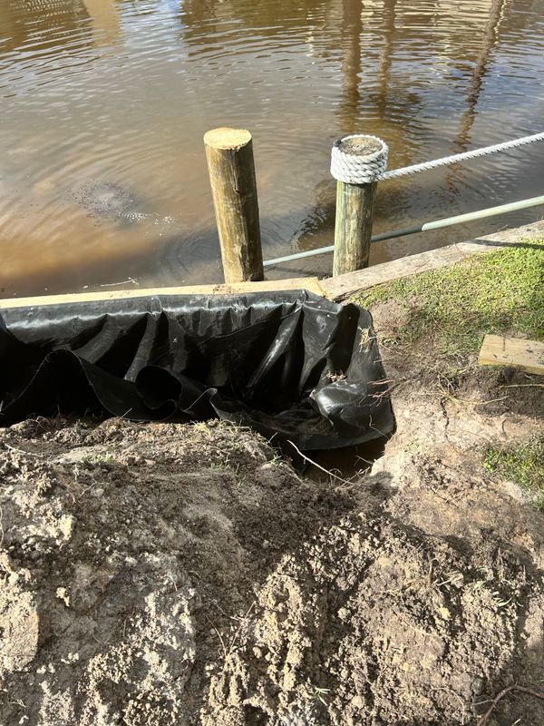 Seawall/ Retaining wall