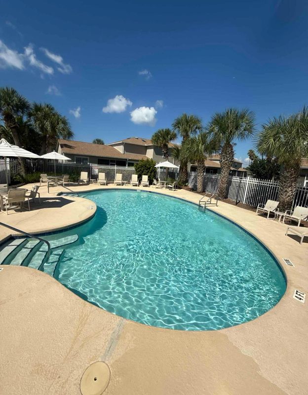 Pool Repairs 