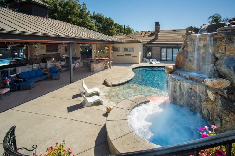Custom Pool Design