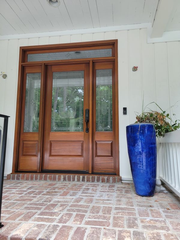 Front doors re-stain 