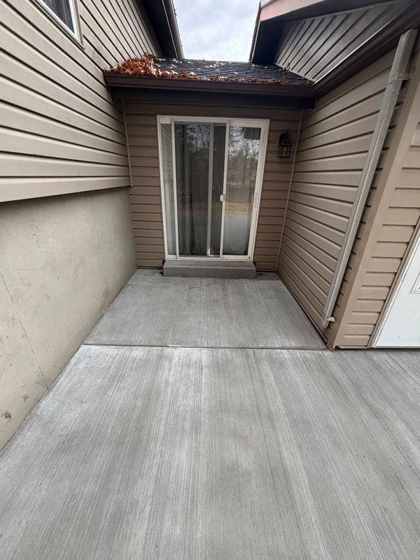 Patios & Walkways