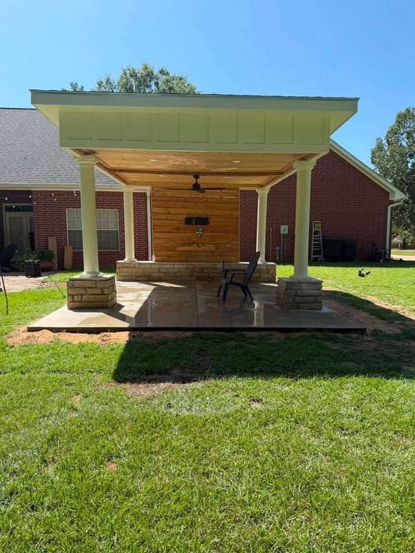 Outdoor Living Spaces