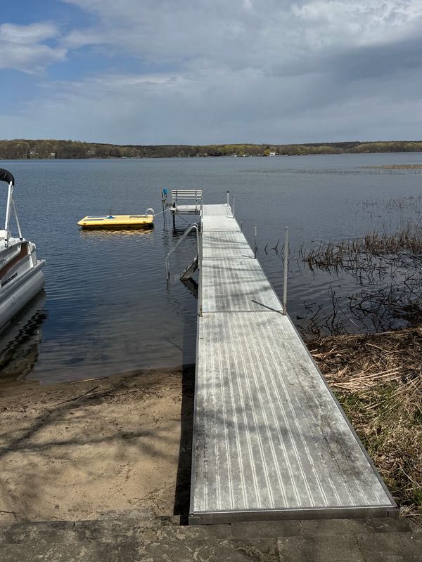 Dock installation / Removal