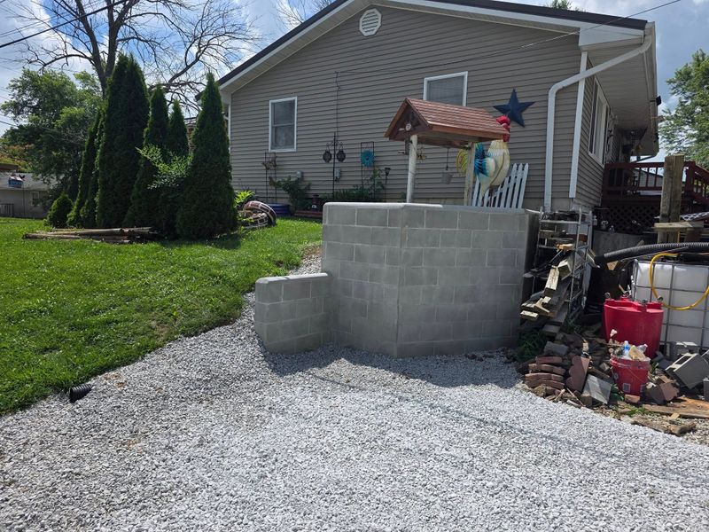 Retainer Wall/ Landscaping