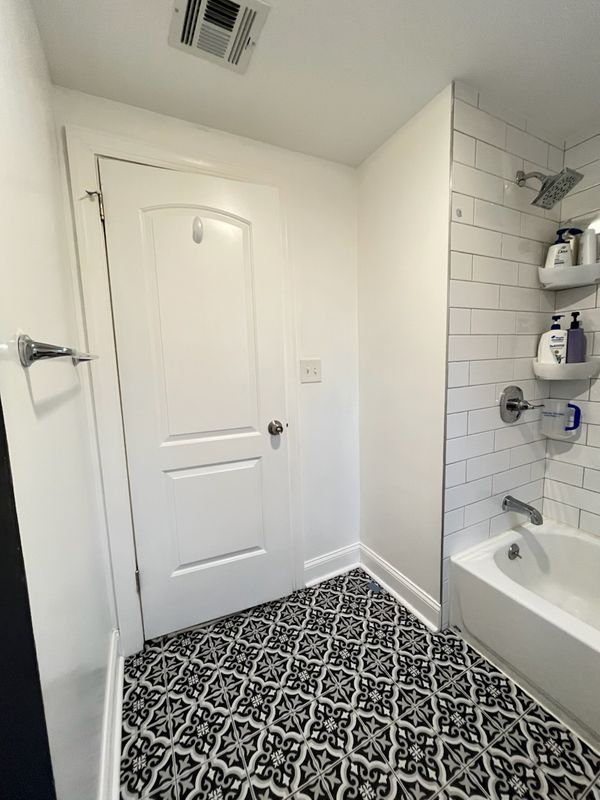 Elegant Bathroom Transformations: D'Amore's Quality Craftsmanship in Every Detail