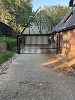 Gate Installation and Repair