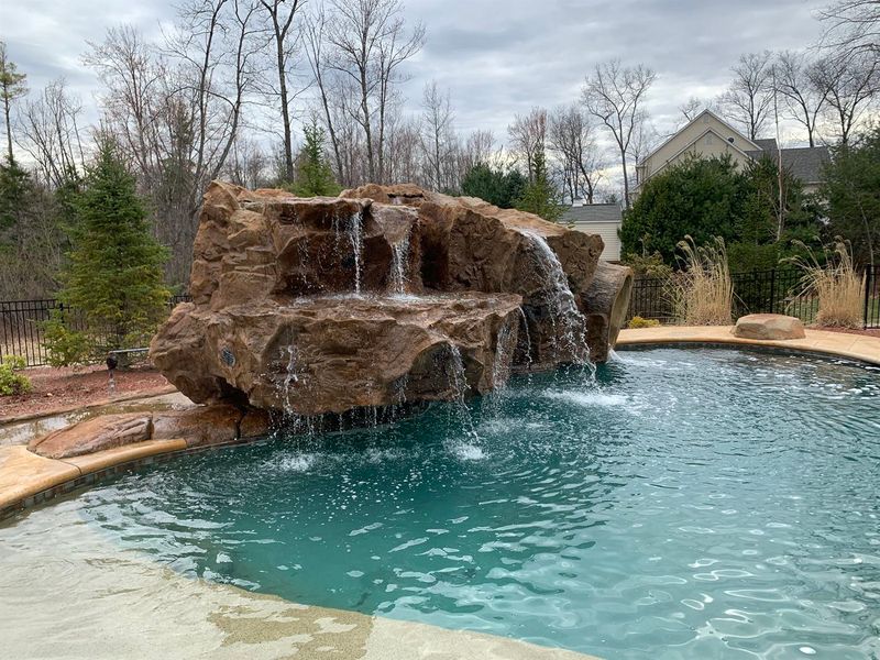 Grottos & Waterfalls