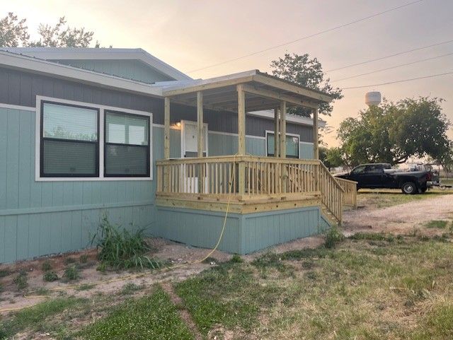 Porches & Pergolas