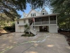 Driveway and Sidewalk Cleaning