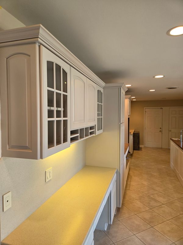 Cabinets Painting