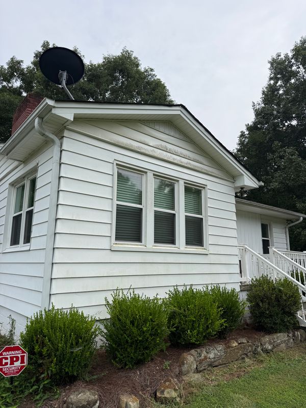 Revitalize Your Home’s Curb Appeal: Premium Pressure Washing by Honey Exterior Services