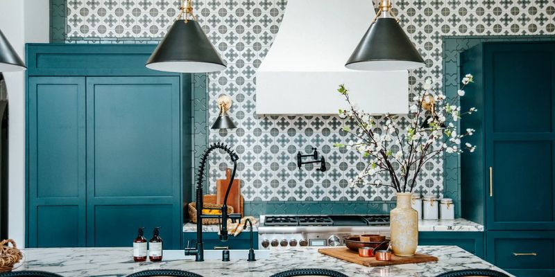Kitchen Backsplash Installation