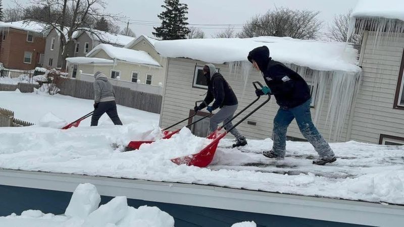 Residential Roofing Snow & Ice Removal Services 