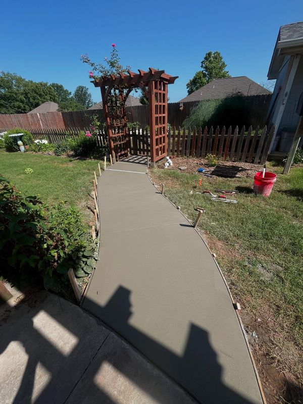Concrete Steps & Sidewalks