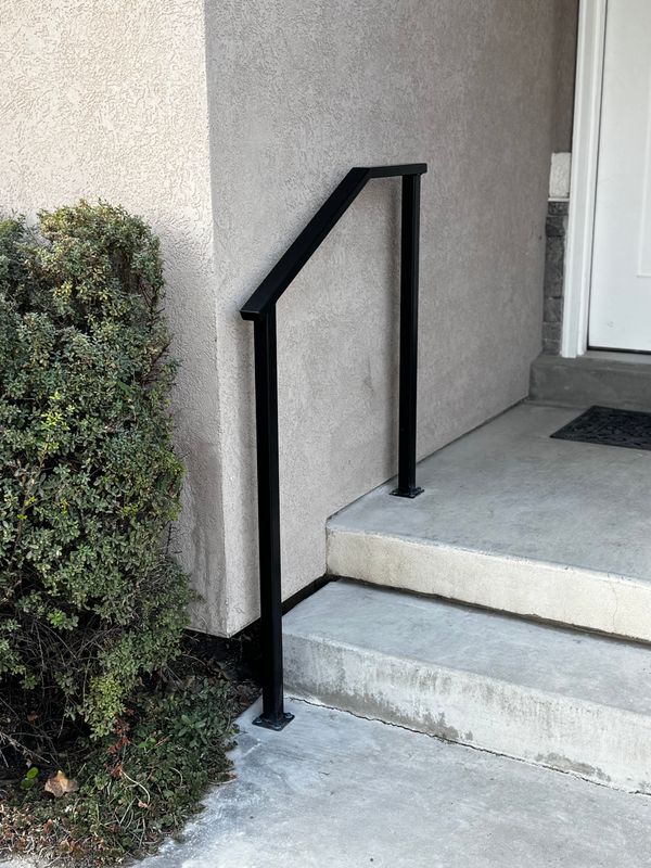Handrails and grab rails