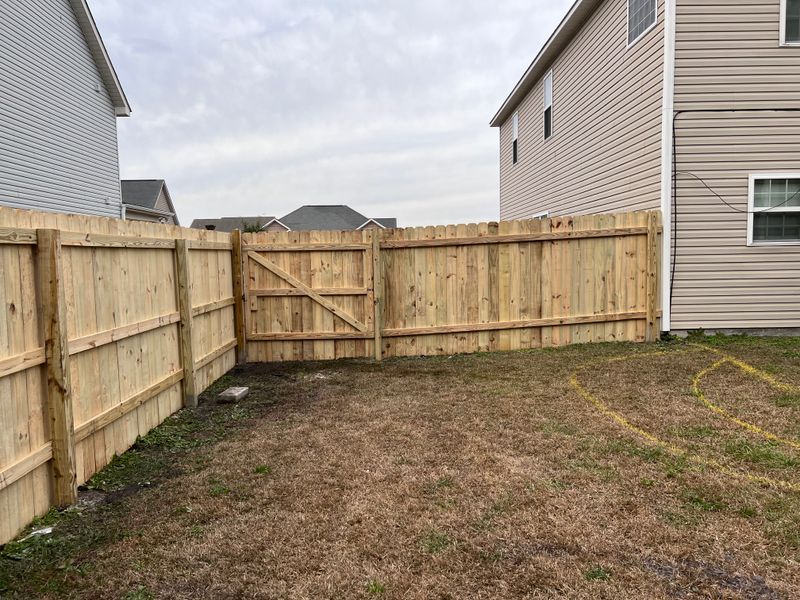 Fence Installation and repair
