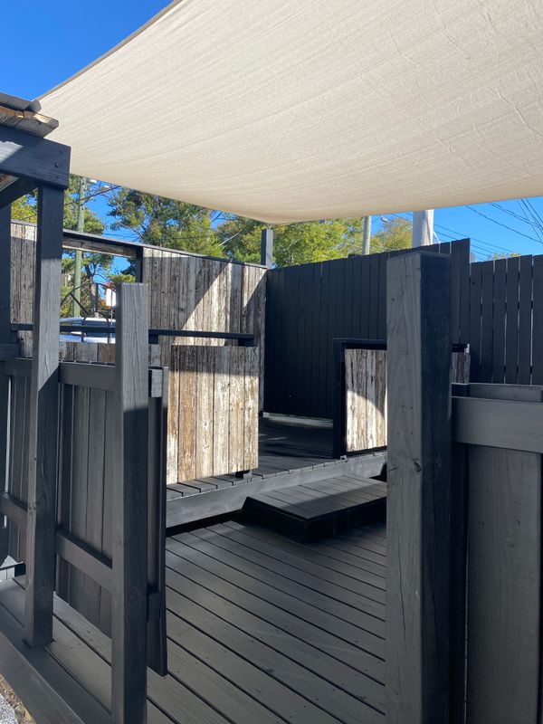 Deck and Fence Staining gallery