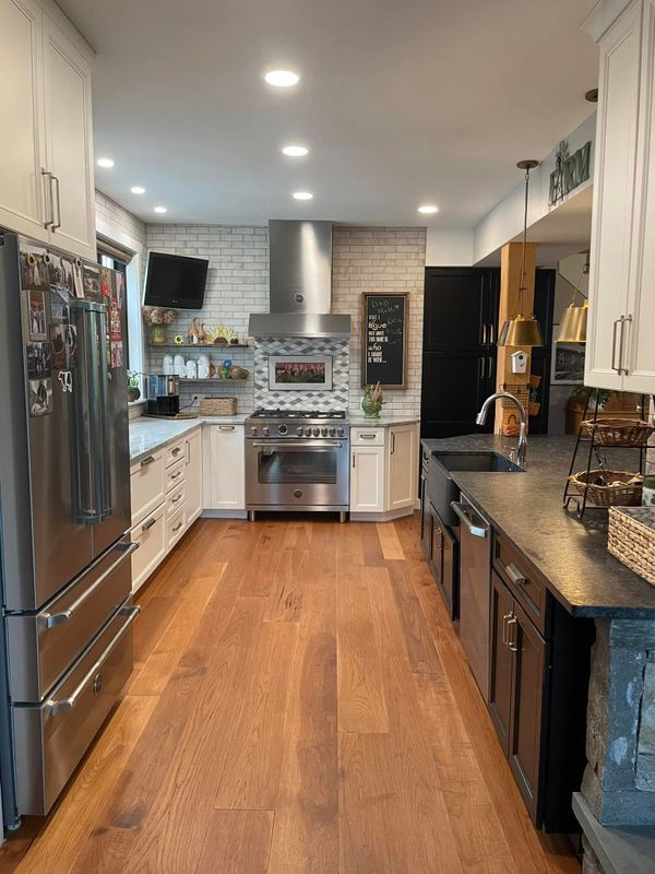Hardwood Refinishing