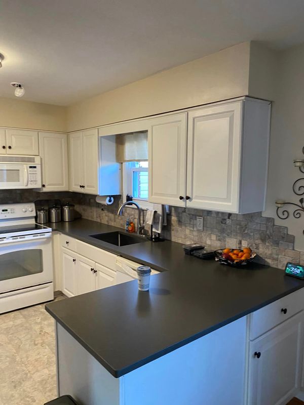 Kitchen and Cabinet Refinishing