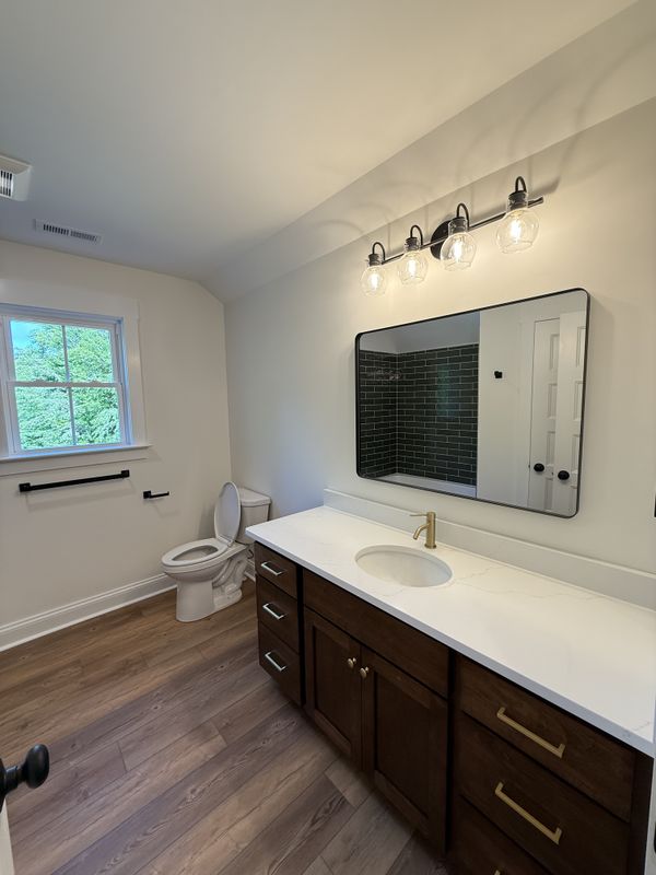 Farmhouse 1800 Sq Ft